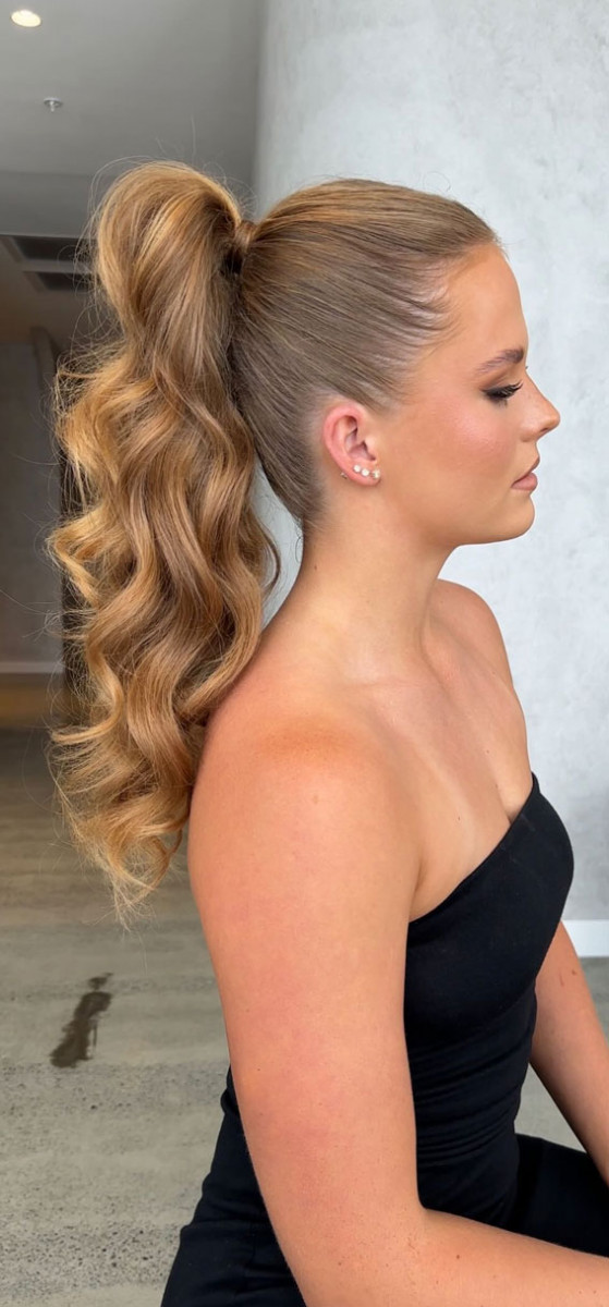 Mid-Back Visual Idea Mid-Back Visual Idea — High Ponytail