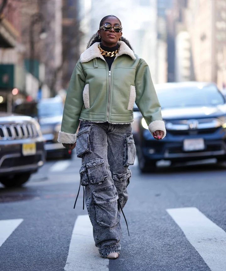 Edgy Urban Style with Grey Acid-Wash Cargos and a Sherpa Jacket Edgy Urban Style with Grey Acid-Wash Cargos and a Sherpa Jacket — Cargo Pants