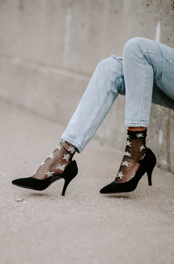 Star Pattern Sheer Socks with Stiletto Heels and Ripped Jeans Star Pattern Sheer Socks with Stiletto Heels and Ripped Jeans — Socks with Heels Outfits