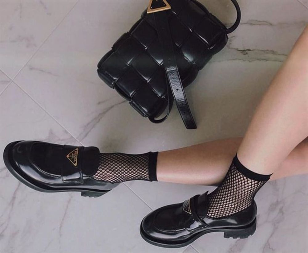 Fishnet Socks with Chunky Loafers for a Textured Look — Chunky Loafers Outfits