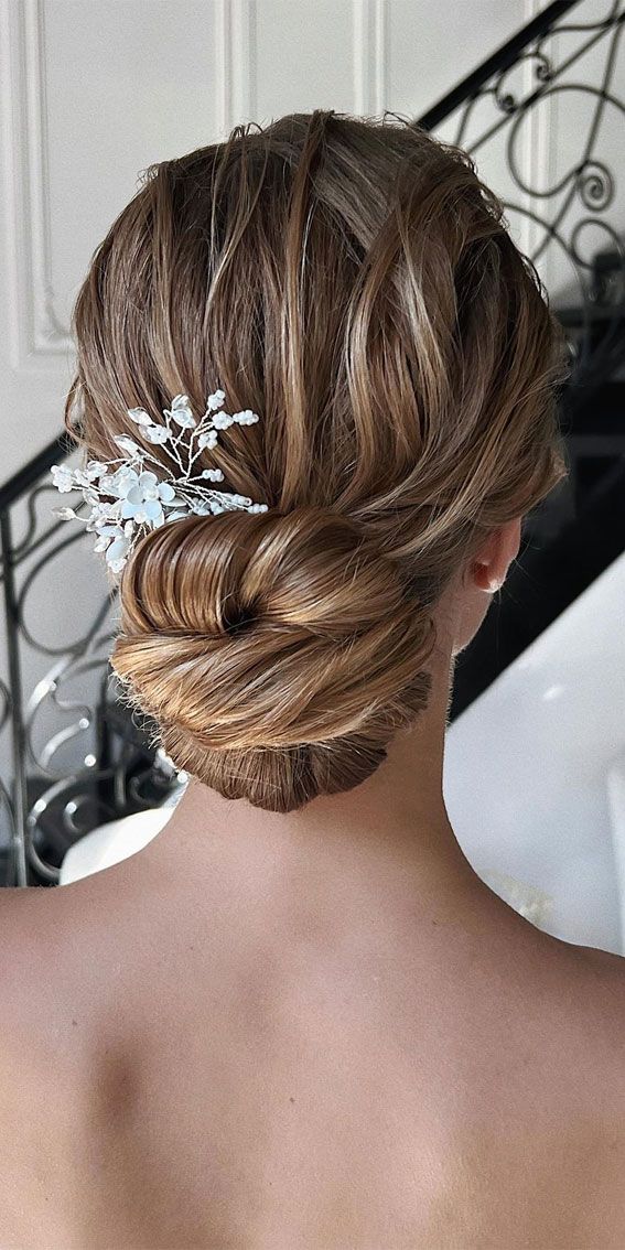 Mid-Back Visual Idea — Vintage Wedding Hairstyles
