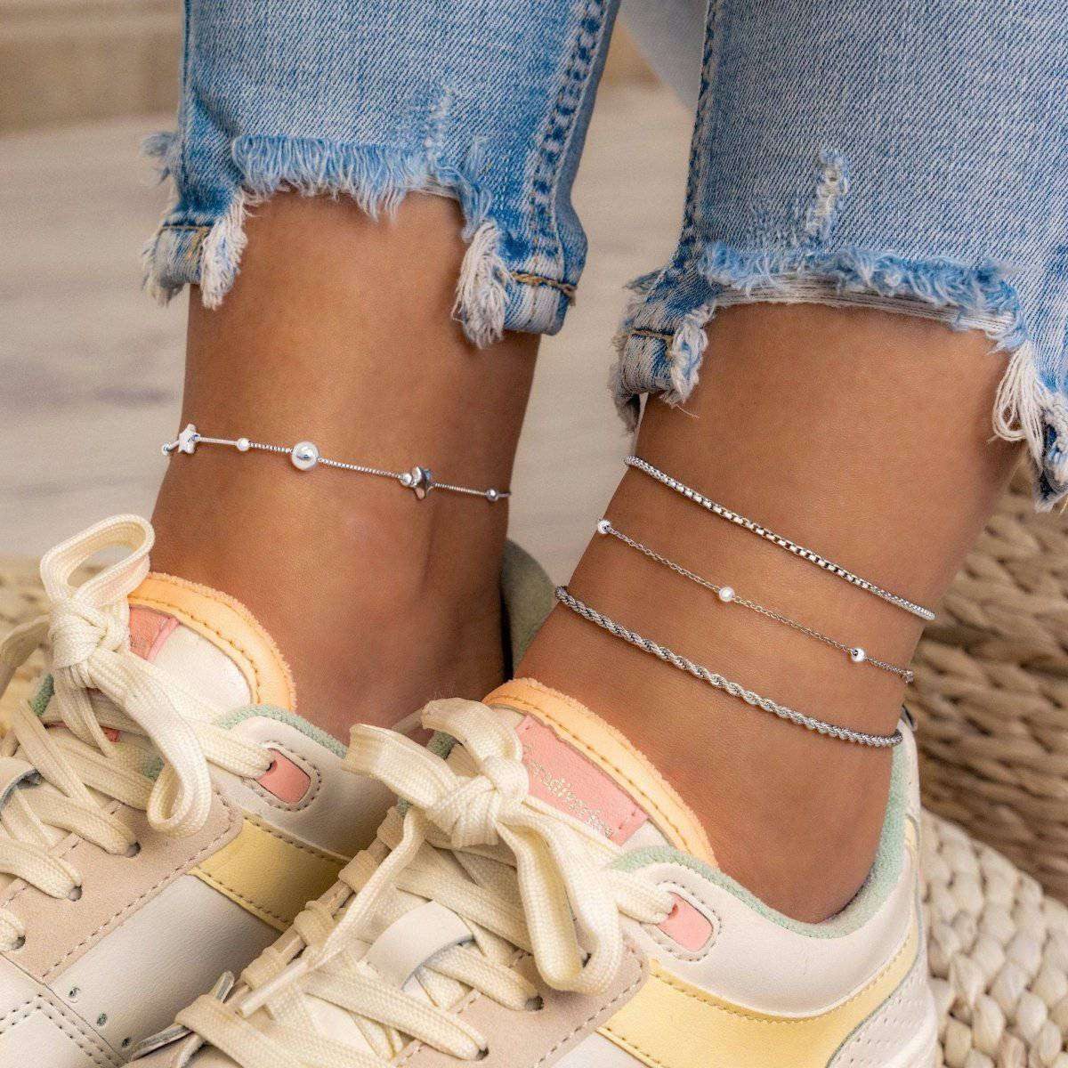 Layered Silver Anklets with Sneakers and Jeans Layered Silver Anklets with Sneakers and Jeans — Anklets Outfits