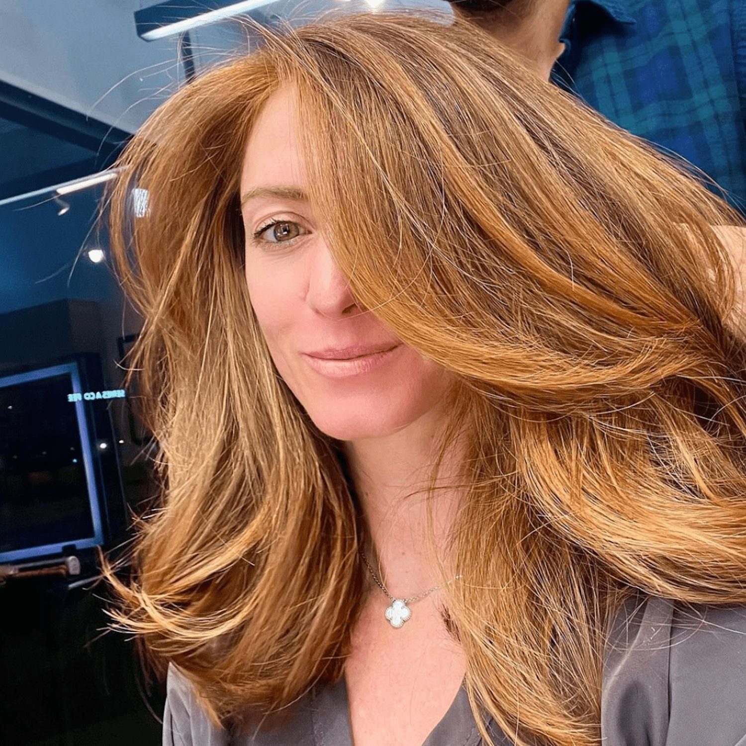 Blowout Visual Idea Blowout Visual Idea — Strawberry Blonde