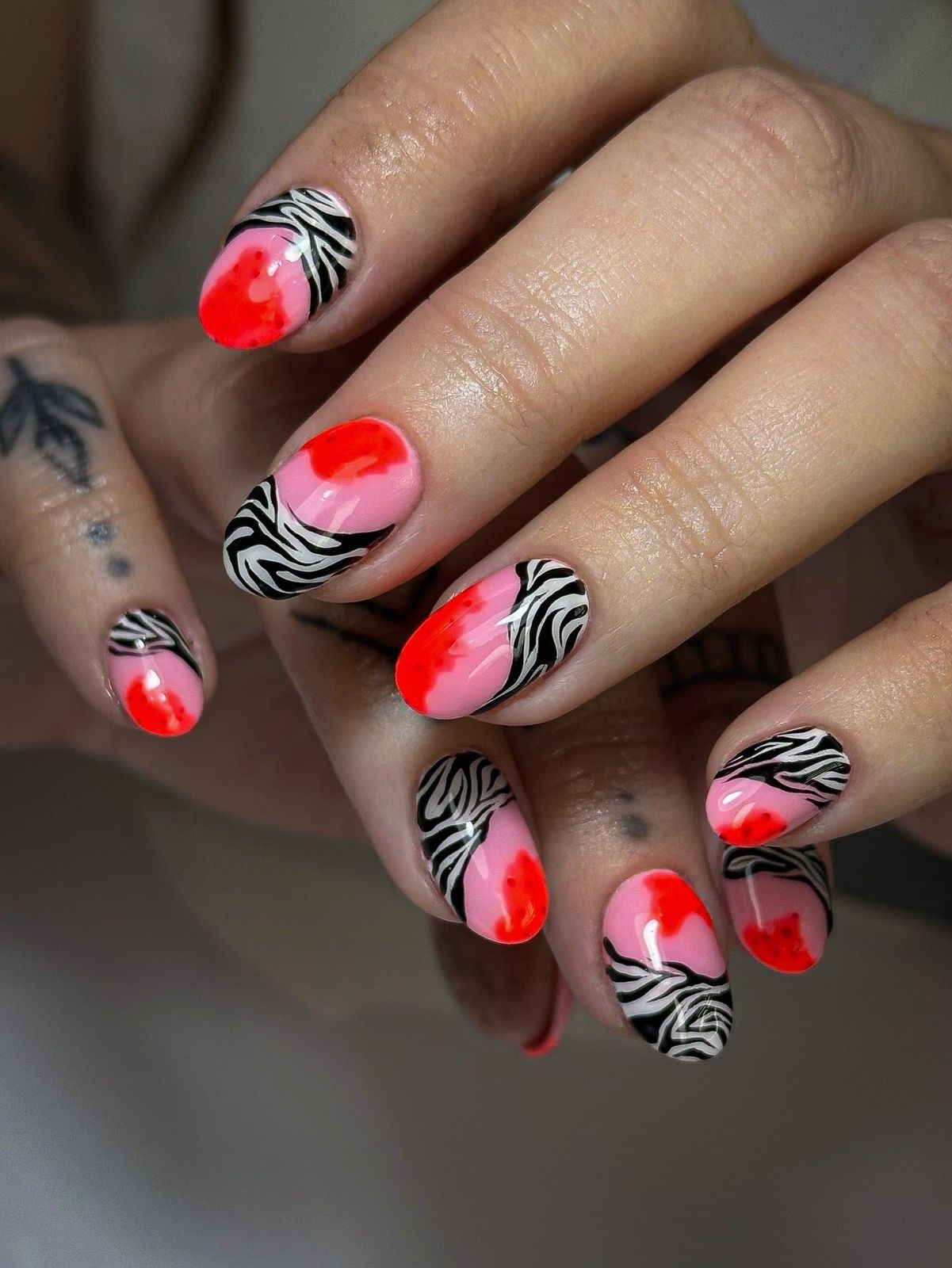 Summer Zebra and Neon Coral Mix — Zebra Nails