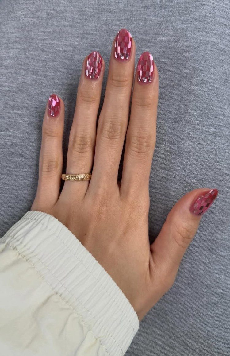 Glossy Transparent Visual Idea Glossy Transparent Visual Idea — Glass Nails