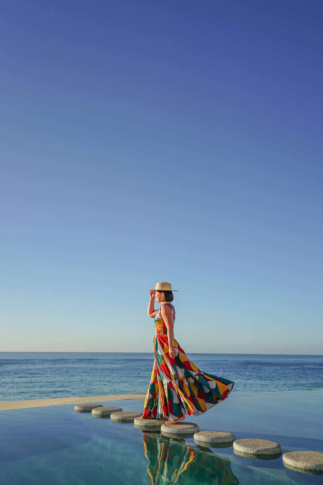 Blue Floral Print V-Neck Dress for Daytime Vacation Blue Floral Print V-Neck Dress for Daytime Vacation — Cabo Outfits