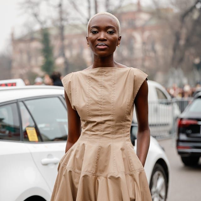 Burgundy Dress with Textured Bodice and Tulle Skirt — Party Dresses