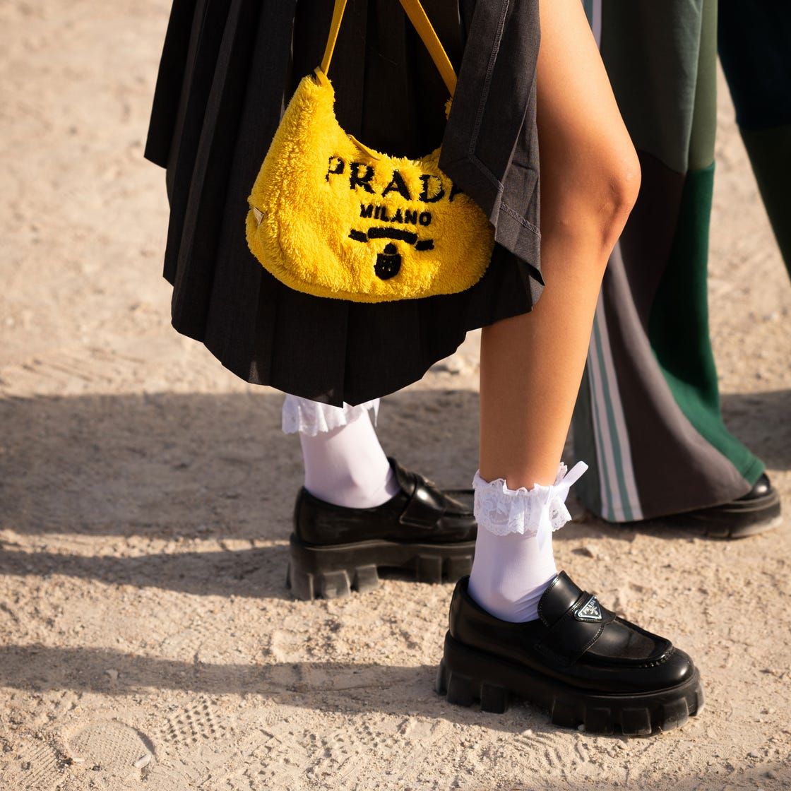 Chunky Loafers with Lace-Trim Socks and a Yellow Handbag — Chunky Loafers Outfits