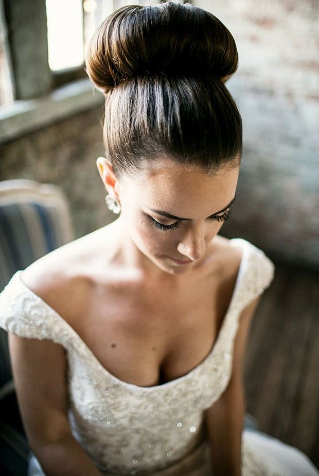 Front View Visual Idea Front View Visual Idea — Sleek Bun Wedding Hair