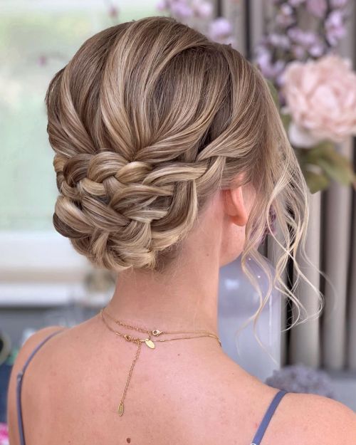 Collarbone Visual Idea Collarbone Visual Idea — Homecoming Hairstyles
