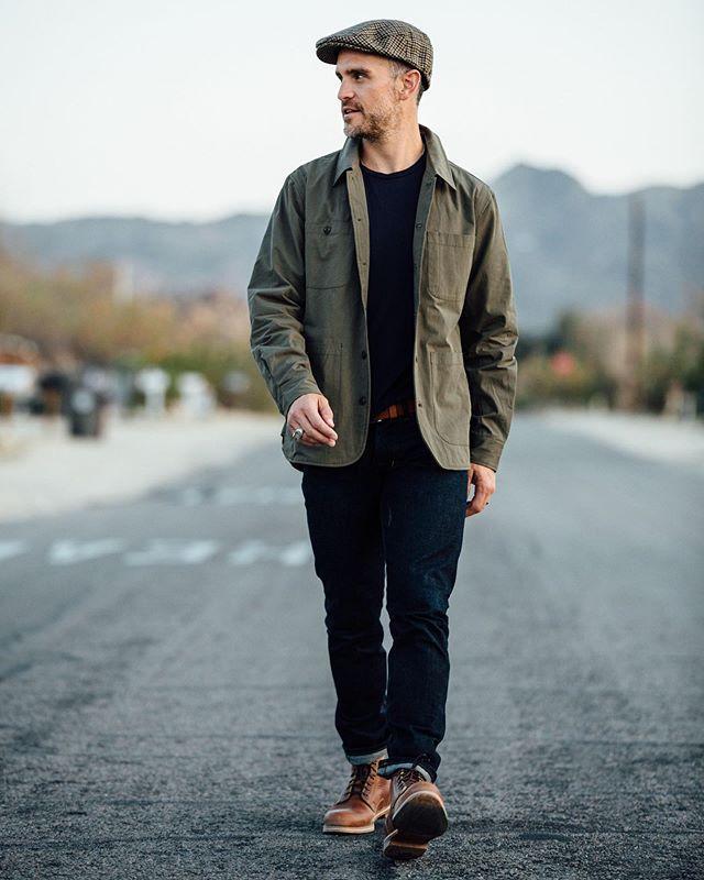 Olive Utility Jacket with Navy T-Shirt Olive Utility Jacket with Navy T-Shirt — Outfits for Men