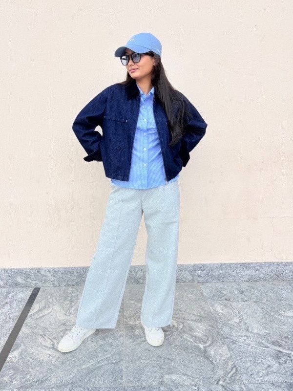 Denim Trucker Jacket with Striped Shirt and Trucker Hat Alternative Denim Trucker Jacket with Striped Shirt and Trucker Hat Alternative — Trucker Hat Outfits