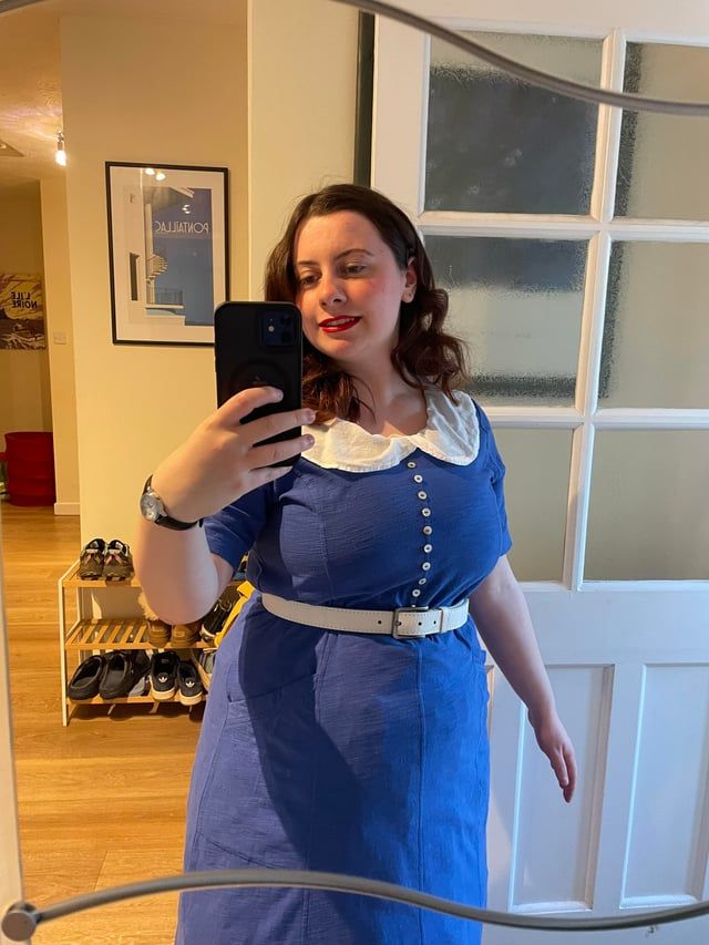 Blue Collared Dress with White Belt for a Smart Interview Blue Collared Dress with White Belt for a Smart Interview — Interview Dresses