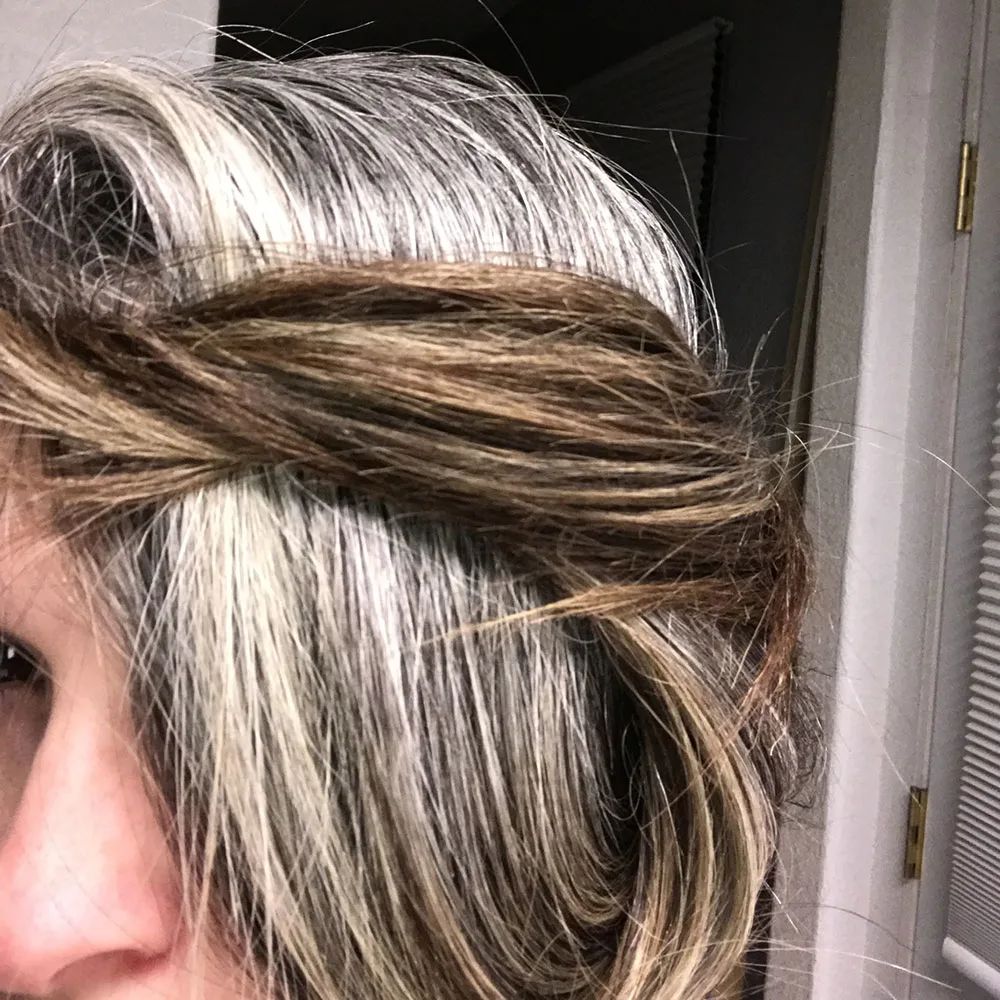Layers Visual Idea Layers Visual Idea — Gray Natural Hair