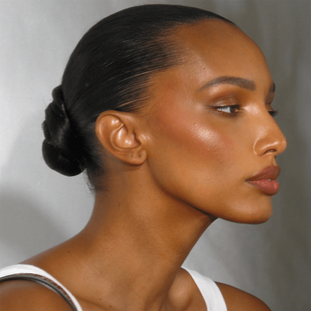 Sleek Low Bun for Polished Look Sleek Low Bun for Polished Look — Hairstyles for Greasy Hair