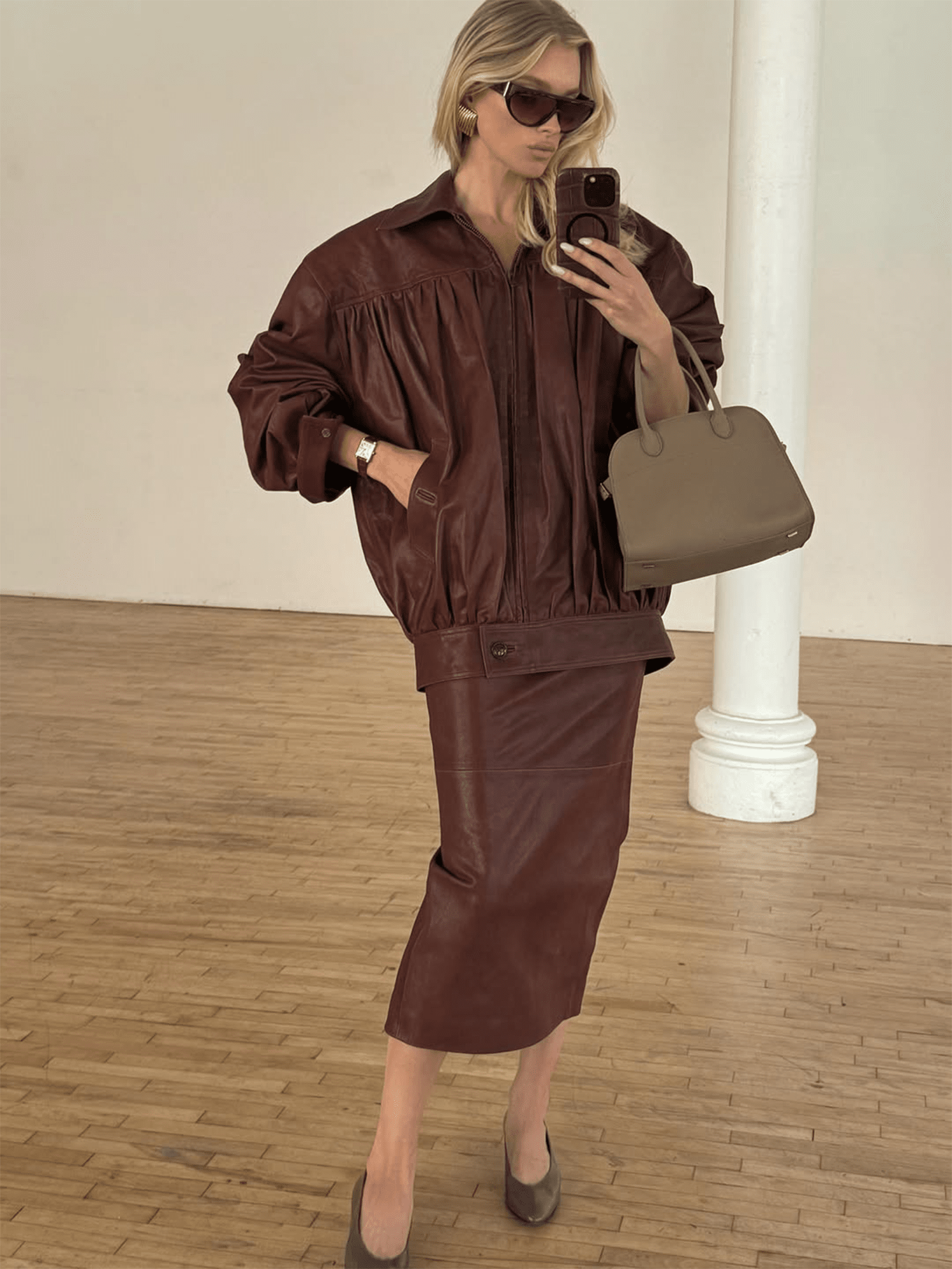 Sophisticated Brown Suede Trench Coat for Smart Casual Day Out — Brown Outfits