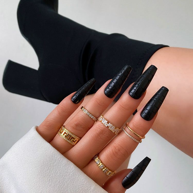 DARK SOUL | xPRESS PRO ACRYLIC PRESS ONS | KIARA SKY | Kiara Sky Professional Nails