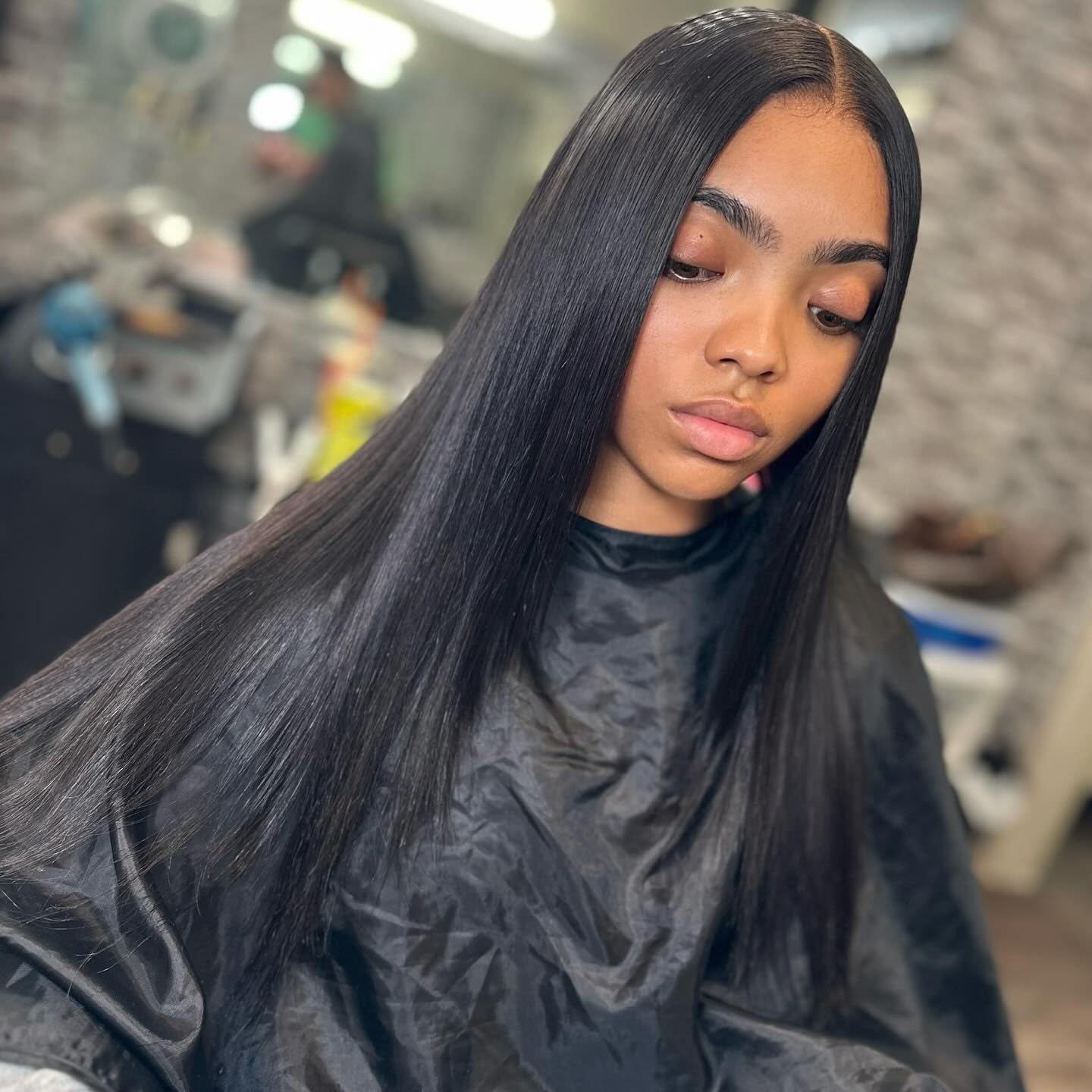 Sleek Mid-Back Straight Black — Closure Sew In