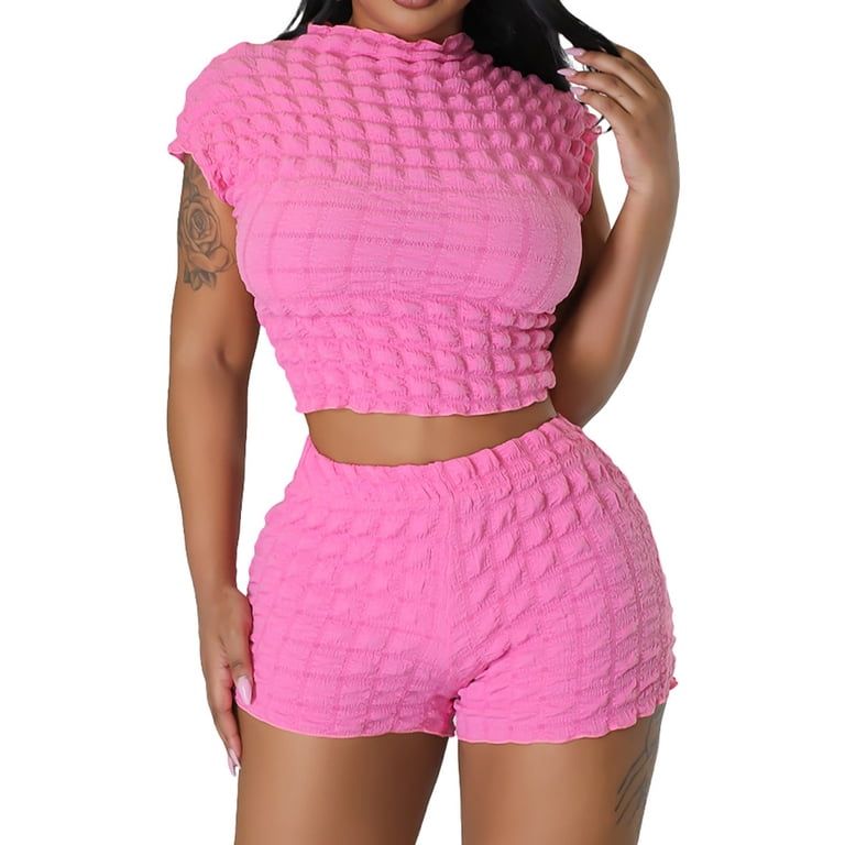 Outfits for Short Women