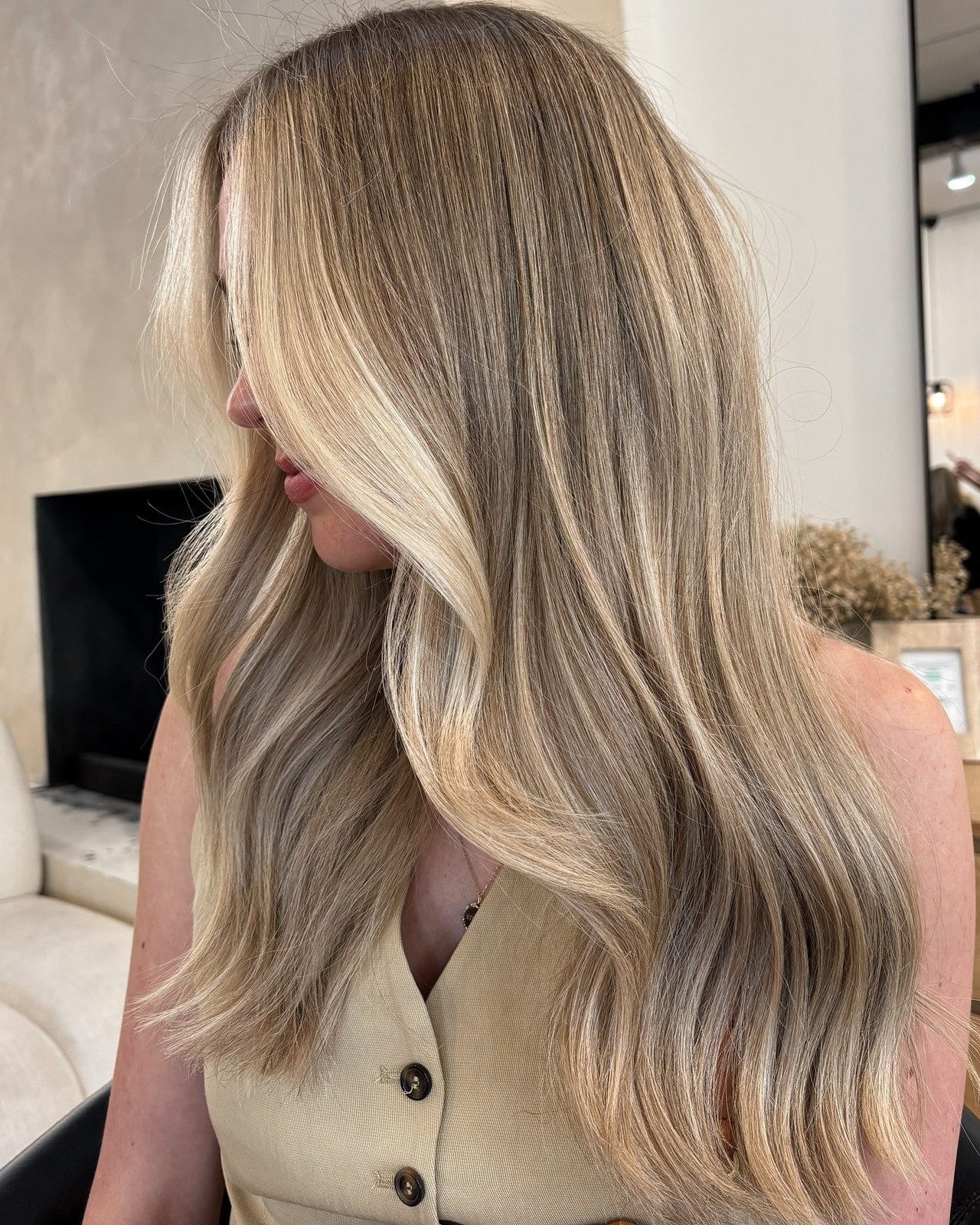 All-Over Honey Blonde With Lighter Highlights All-Over Honey Blonde With Lighter Highlights — Honey Highlights