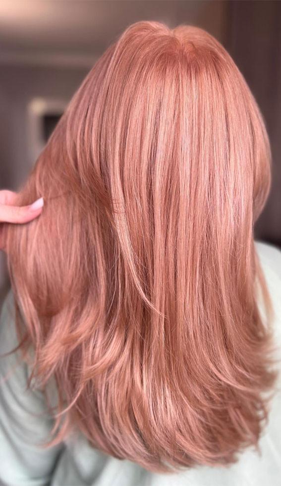 Smooth Layered Peach Mid-Back Smooth Layered Peach Mid-Back — Peach Hair
