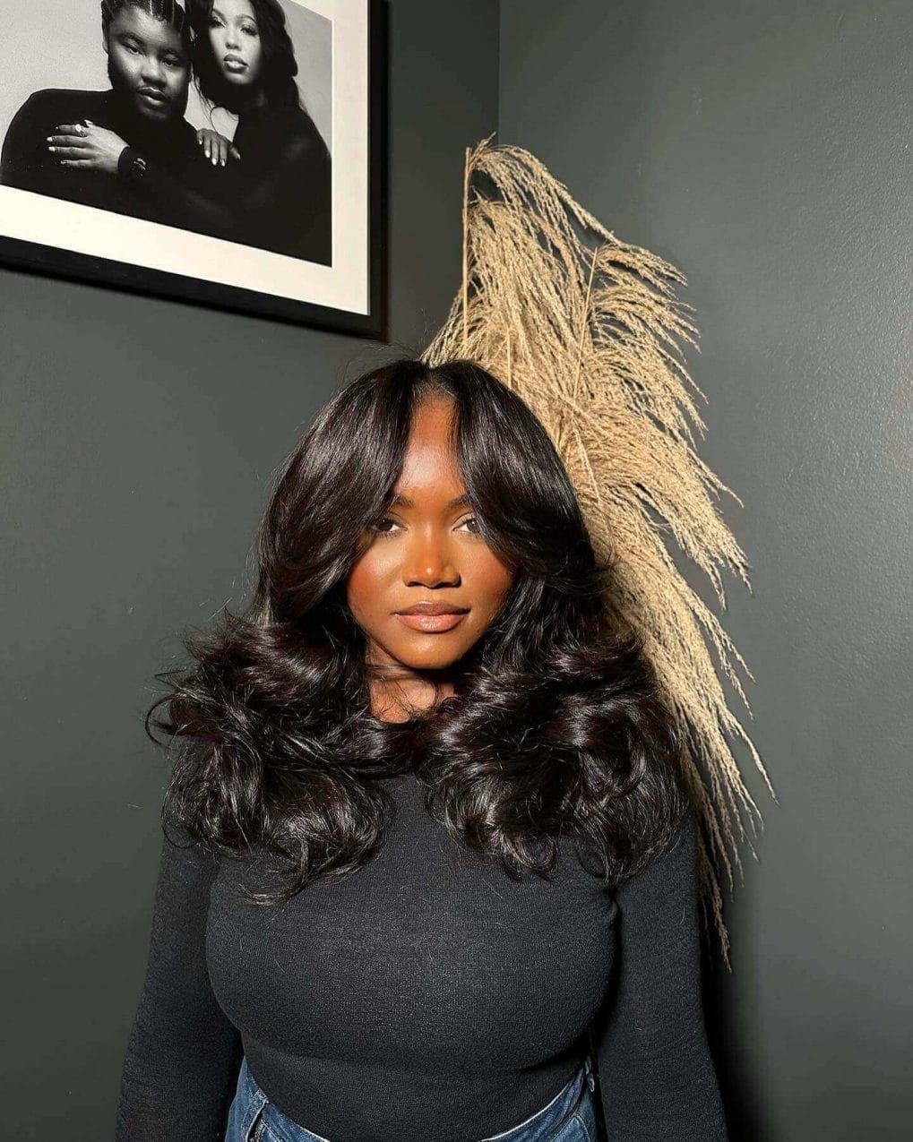 Voluminous Bouncy Curls With Curtain Bangs Voluminous Bouncy Curls With Curtain Bangs — Silk Press Curls