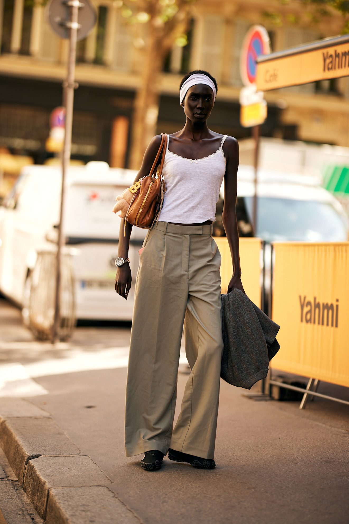 Street Style with Khaki Wide Legs and Loafers — Wide Leg Pants