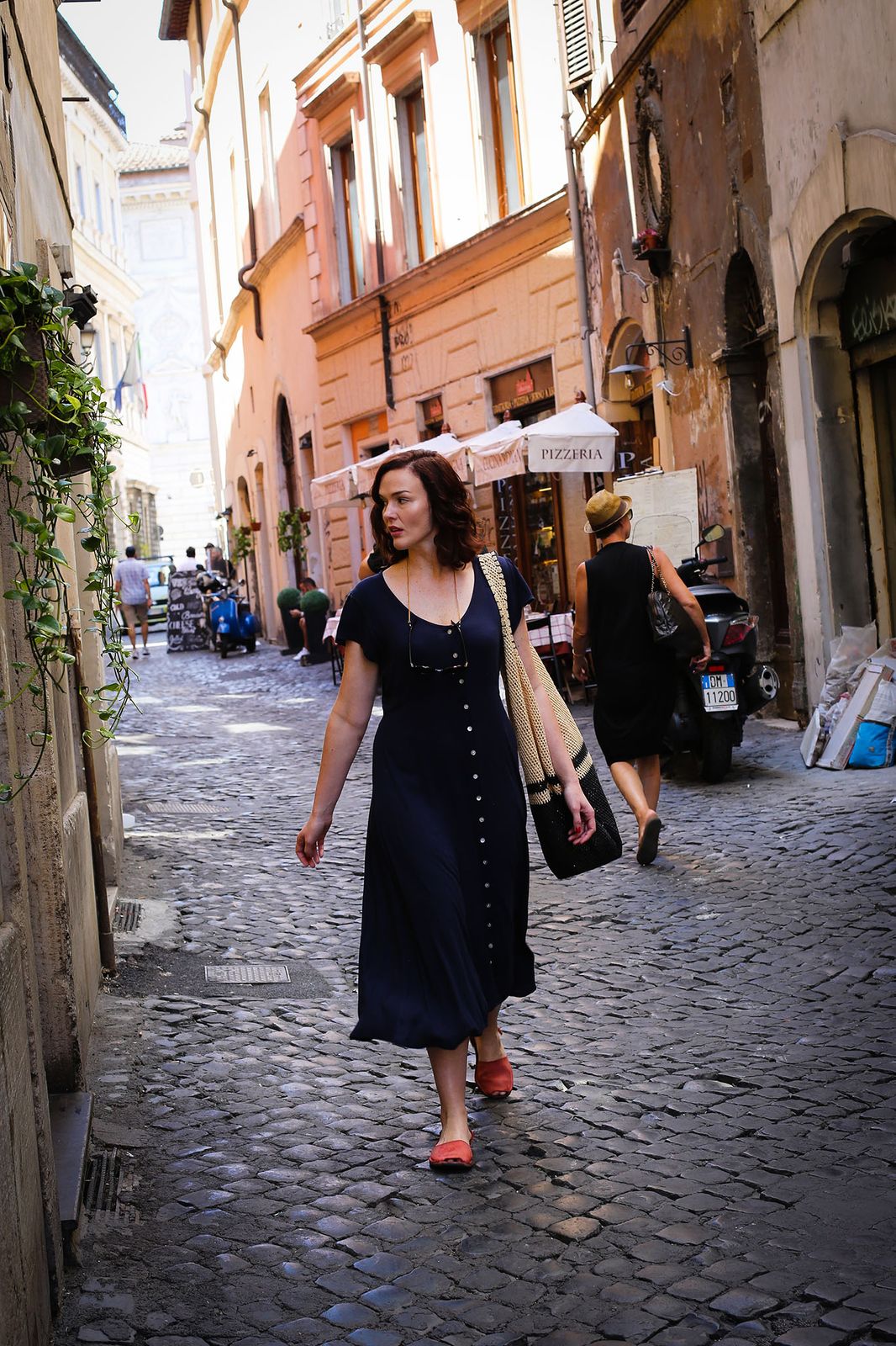 Navy Midi Dress with Bright Orange Flats for Daytime Navy Midi Dress with Bright Orange Flats for Daytime — Rome Outfits