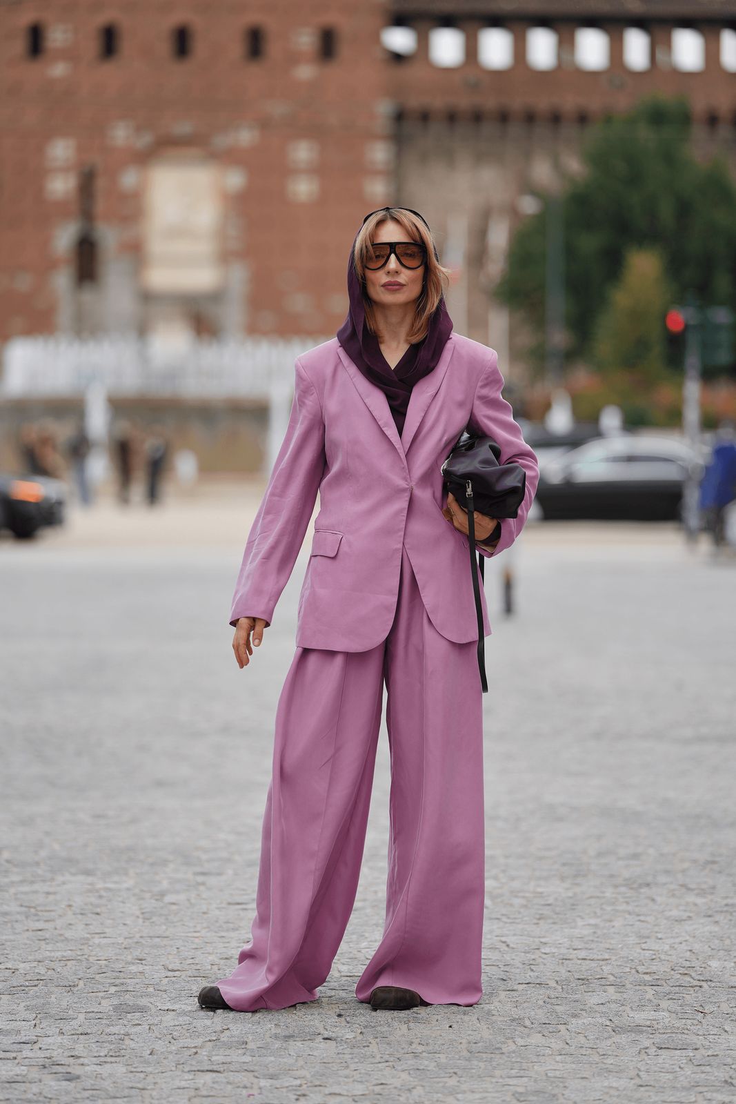 Purple Blazer and Scarf with Matching Wide-Leg Trousers Purple Blazer and Scarf with Matching Wide-Leg Trousers — Palazzo Pants Outfits