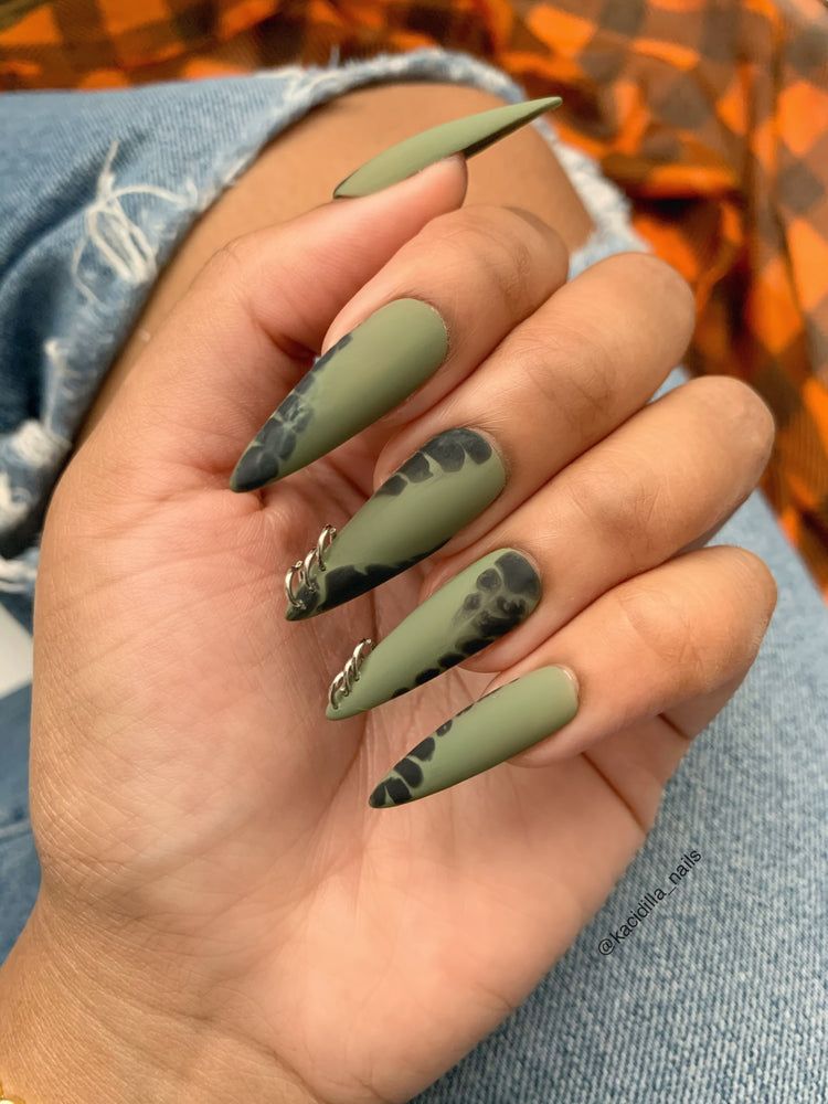 Matte Olive Stiletto Abstract Camo Matte Olive Stiletto Abstract Camo — Camo Nails