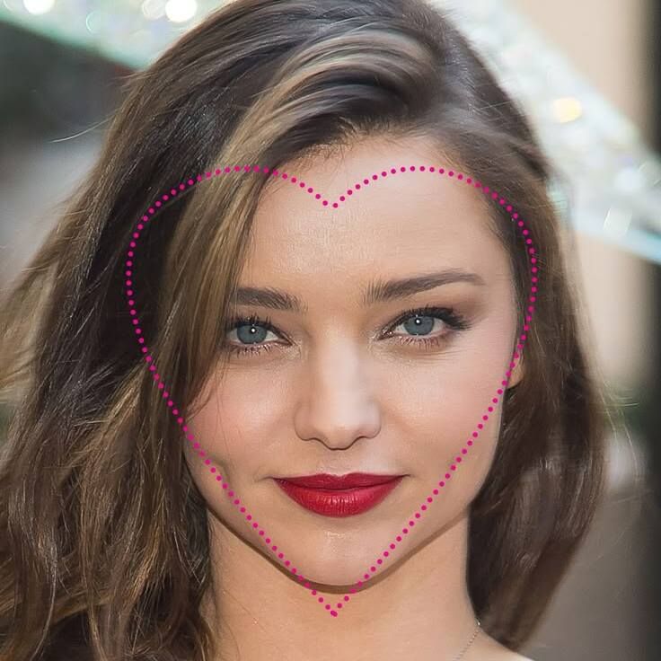 Mid-Back Layers With Curtain Bangs — Haircuts for Heart Shaped Faces