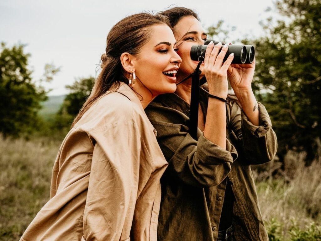 Adventure-Ready Button-Up Shirts for Safari — Safari Outfits