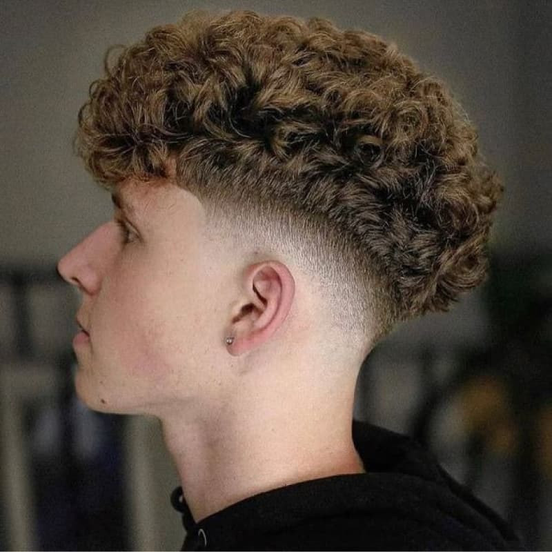 Textured Curly Top With Taper Fade Textured Curly Top With Taper Fade — Broccoli Haircut