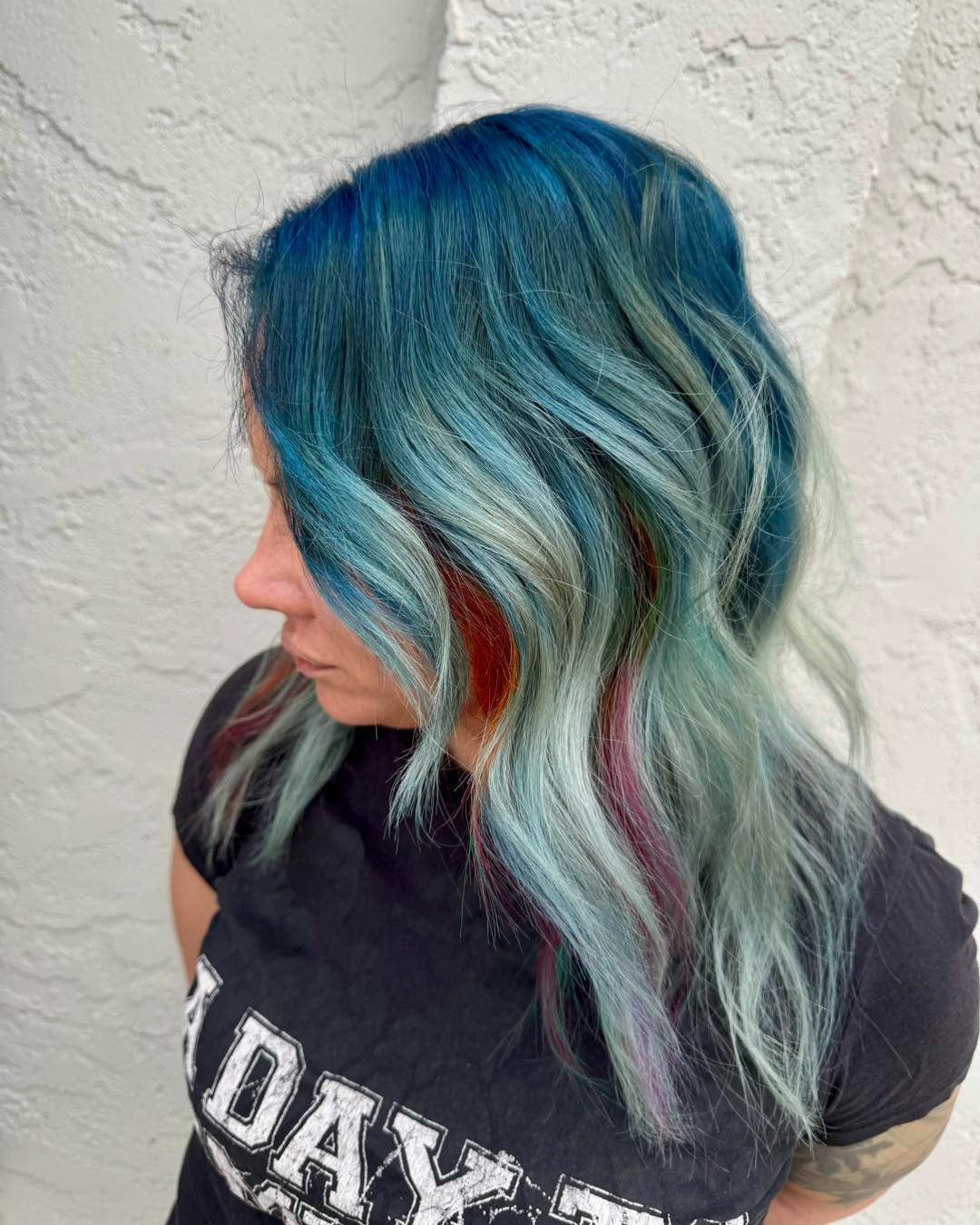 Wavy Collarbone Teal & Aqua Blend — Aqua Hair