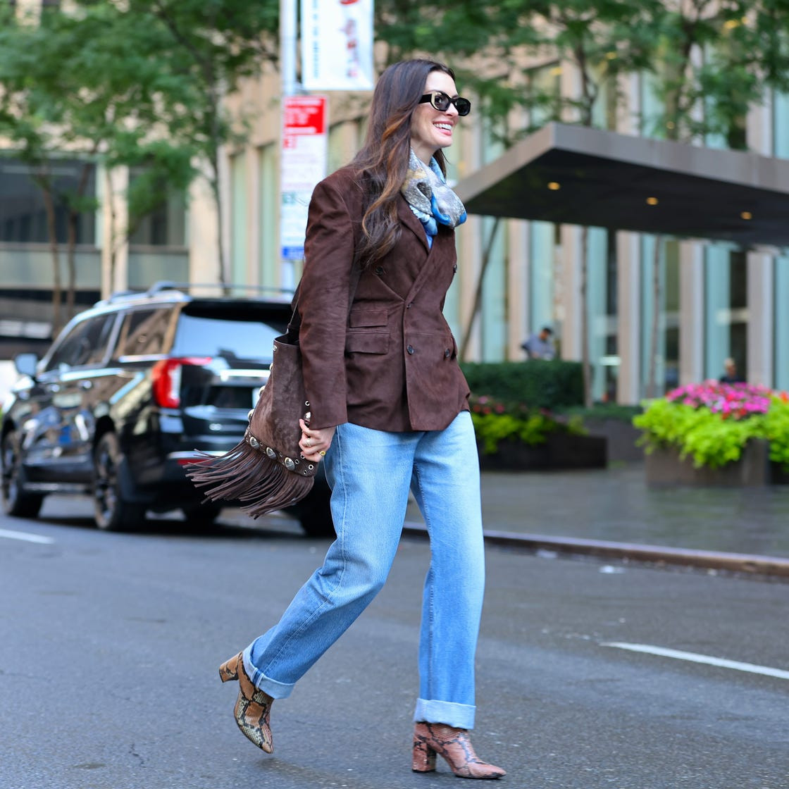 Light Wash Cuffed Jeans with Suede and Snake Print Light Wash Cuffed Jeans with Suede and Snake Print — Levi's Outfits