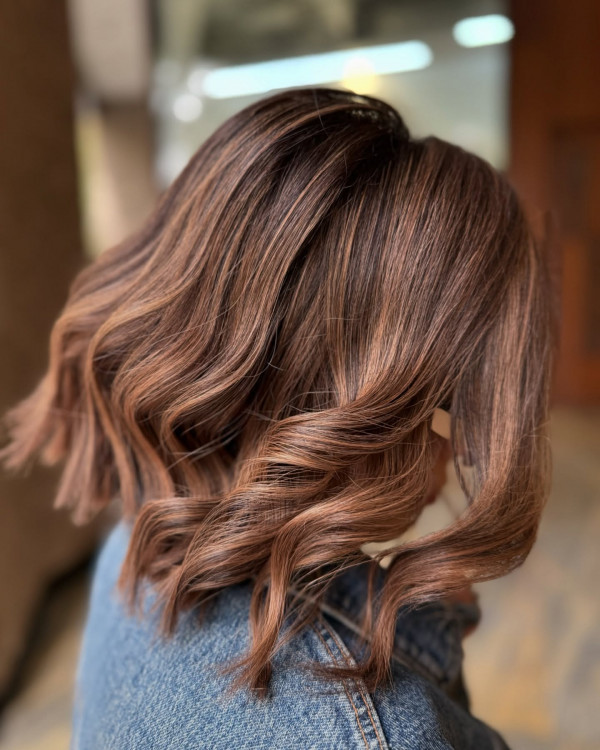 Collarbone Visual Idea Collarbone Visual Idea — Hair Color for Medium Skin