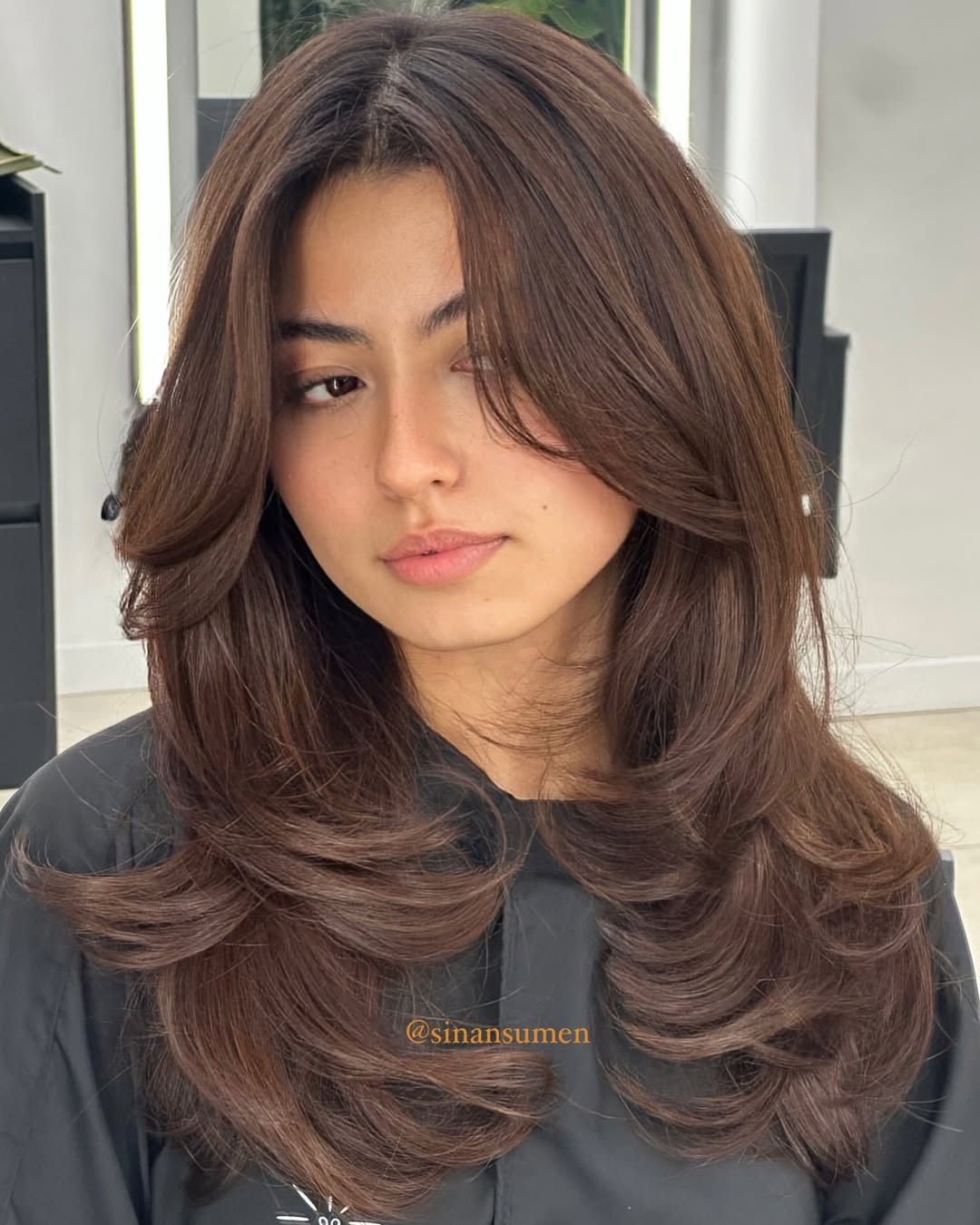 Front View Visual Idea Front View Visual Idea — Butterfly Haircut