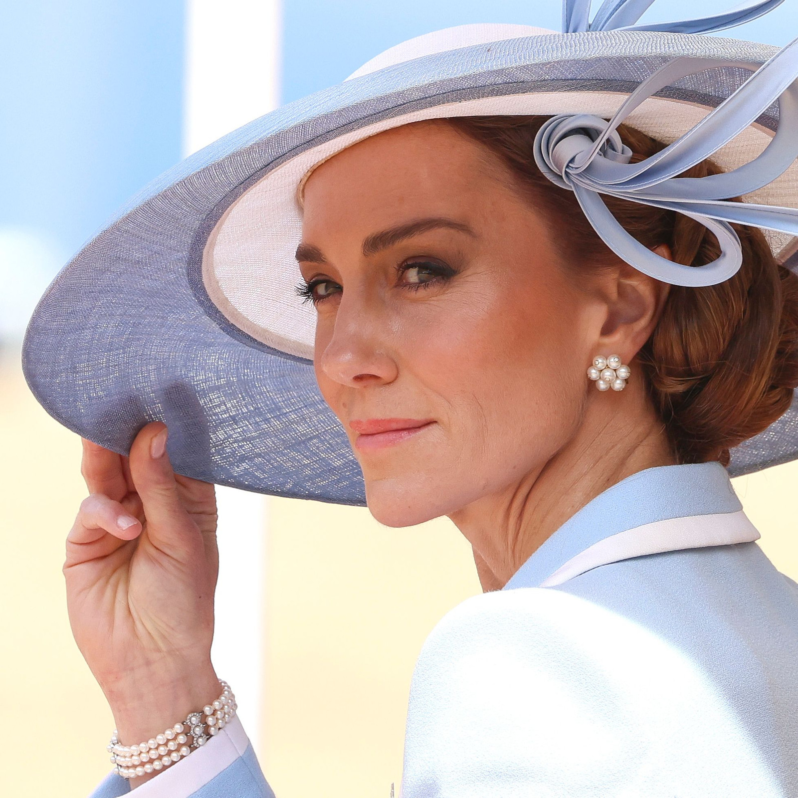 Elegant Pearl Cluster Earrings with a Light Blue Jacket and Hat Elegant Pearl Cluster Earrings with a Light Blue Jacket and Hat — Pearl Earrings Outfits