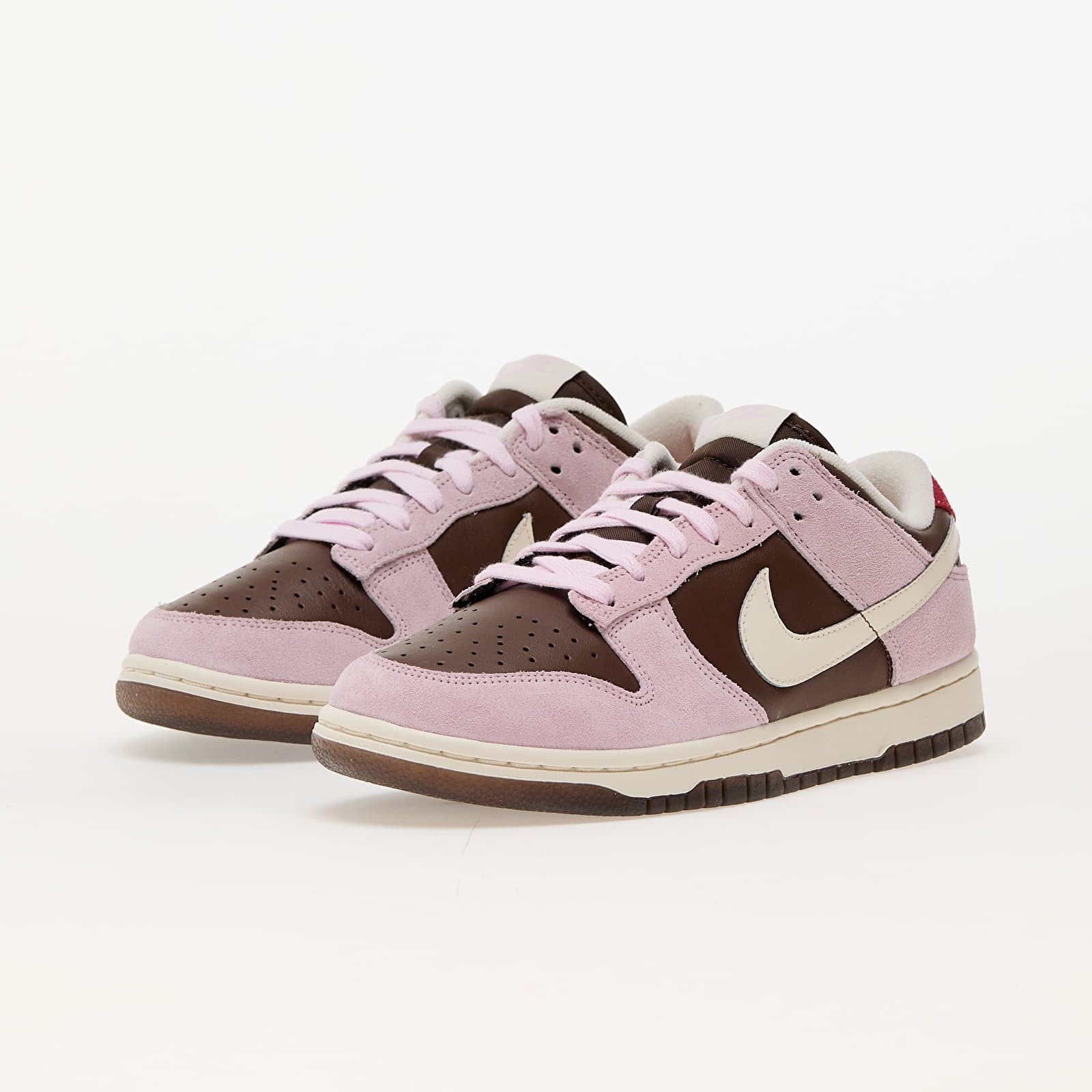 Color-Blocked Cacao Wow Dunks Color-Blocked Cacao Wow Dunks — Nike Dunk Outfits