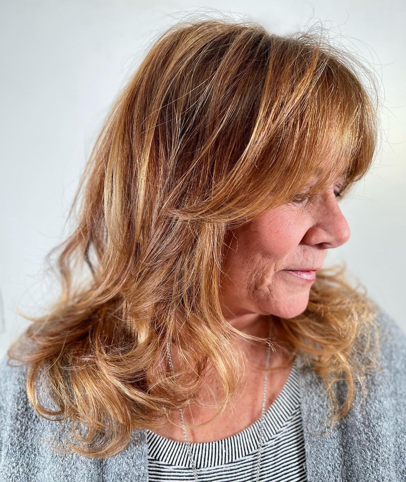 середина спины Visual Idea середина спины Visual Idea — Haircuts for Older Women