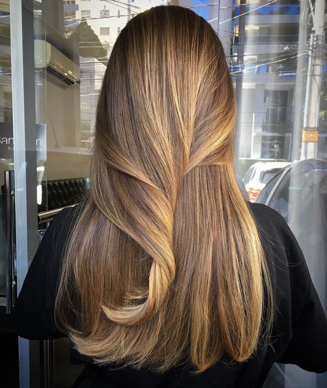 Golden Blonde Highlights on Medium Brown Golden Blonde Highlights on Medium Brown — Highlights on Brown Hair