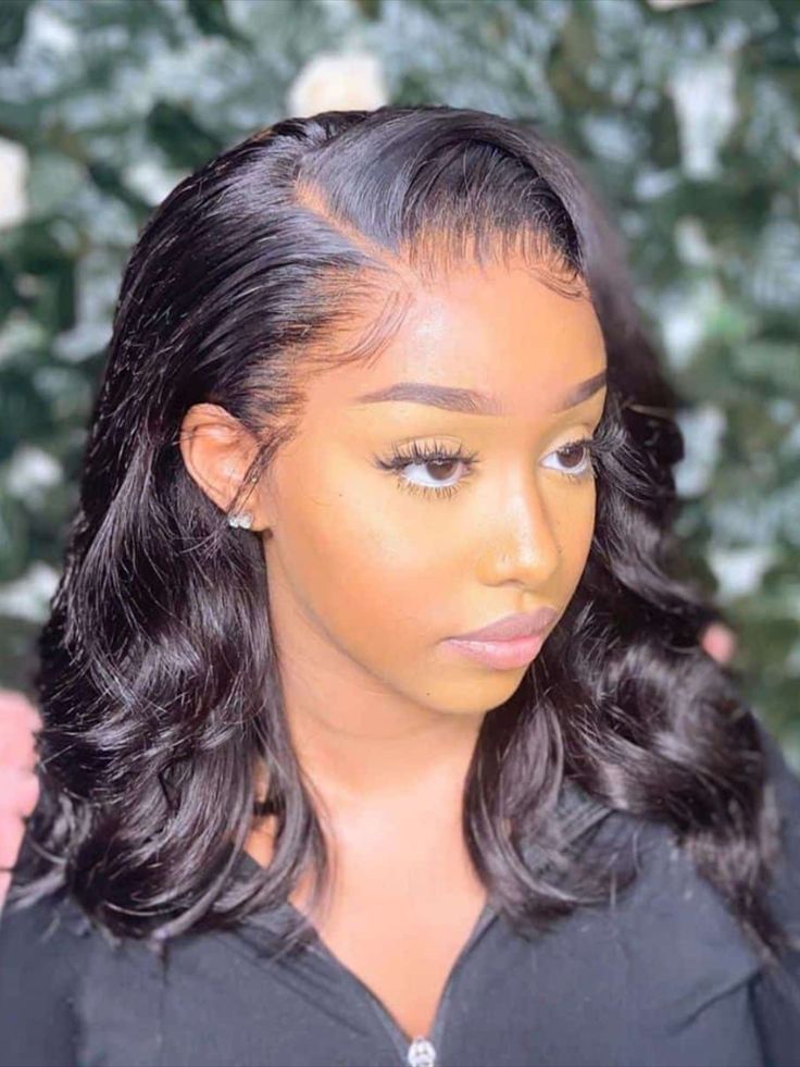 Chic Black Bob With Side Fringe Chic Black Bob With Side Fringe — Frontal Sew In