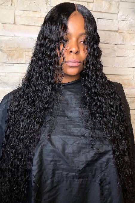 Voluminous Wavy Mid-Back With Curtain Bangs Voluminous Wavy Mid-Back With Curtain Bangs — Sew In Hairstyles