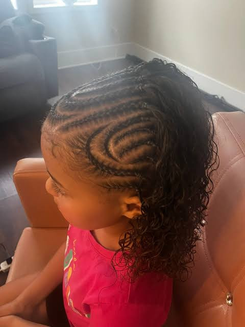 Geometric Scalp Pattern With Pink and White Beads Geometric Scalp Pattern With Pink and White Beads — Kids Knotless Braids