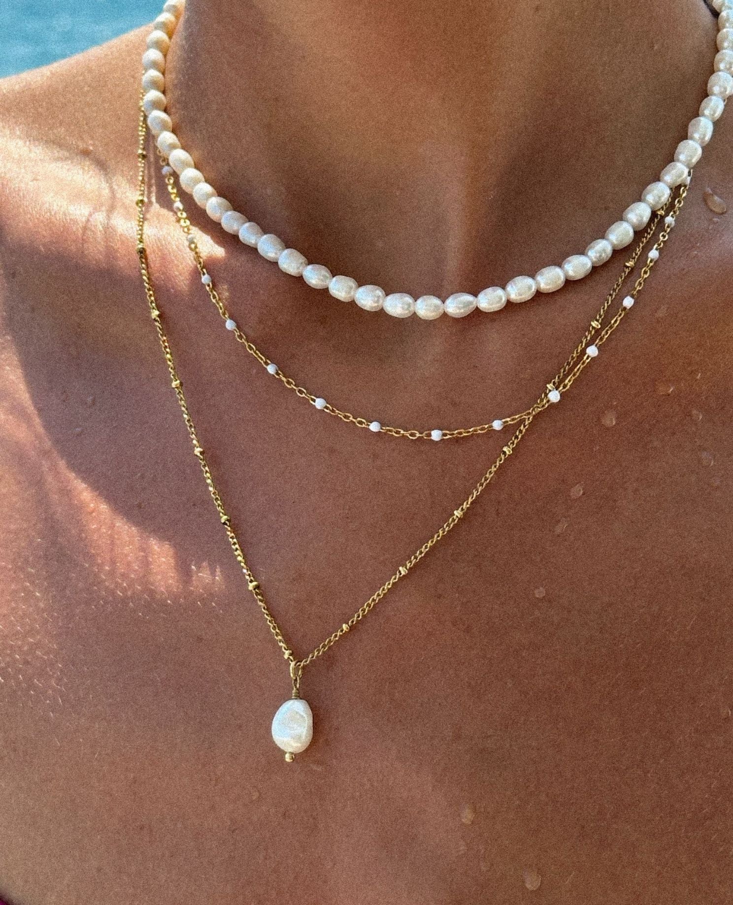 Casual Beach Outfit Idea — Pearl Jewelry