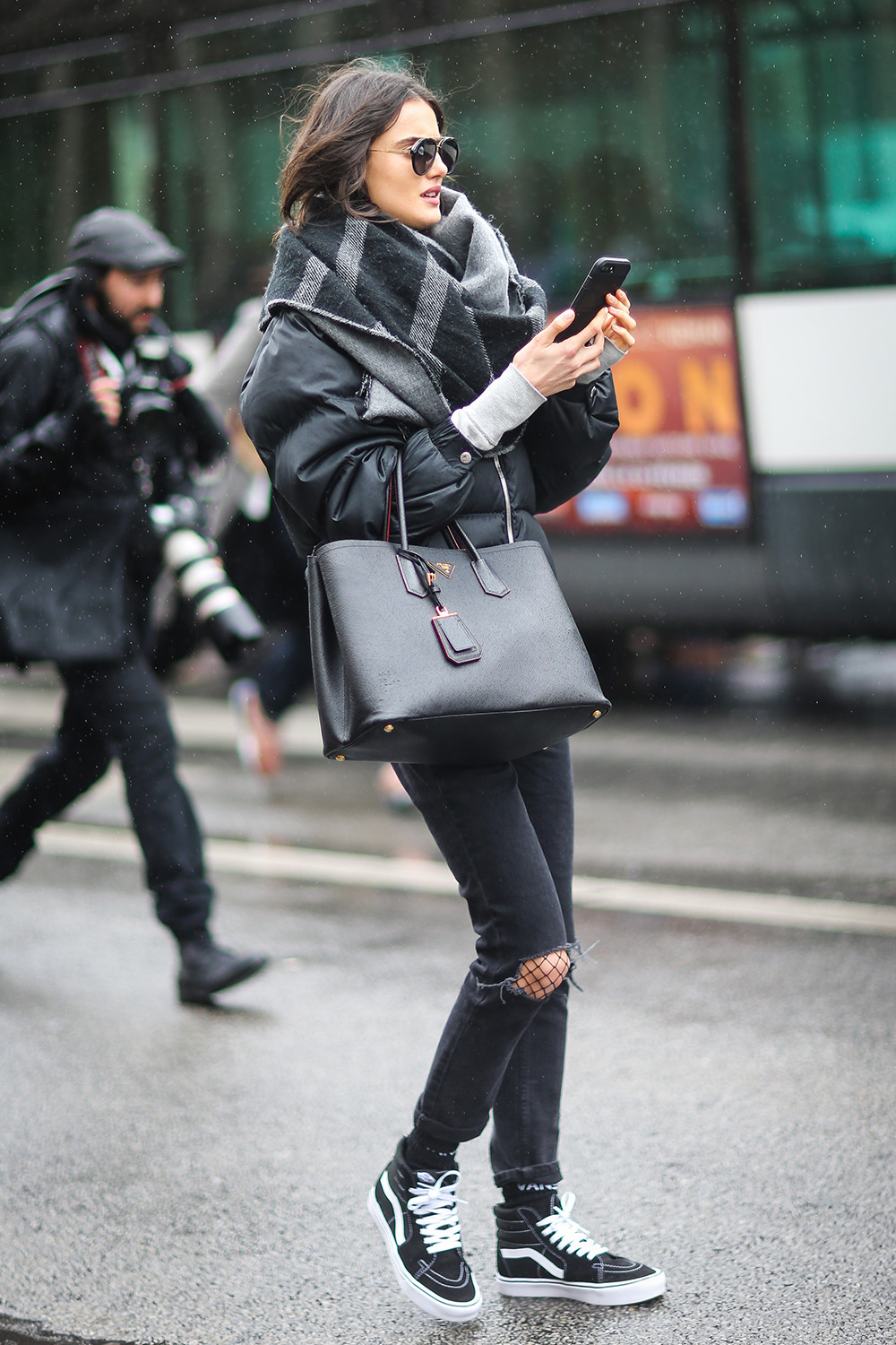 Black Ripped Skinny Jeans with Puffer Jacket and Scarf Black Ripped Skinny Jeans with Puffer Jacket and Scarf — Ripped Jeans Outfits