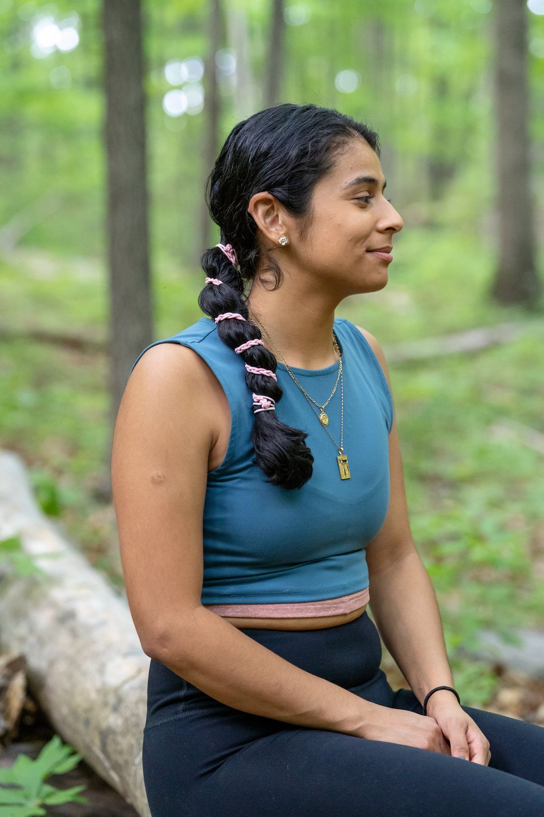 Segmented Ponytail with Pink Elastics Segmented Ponytail with Pink Elastics — Hiking Hairstyles