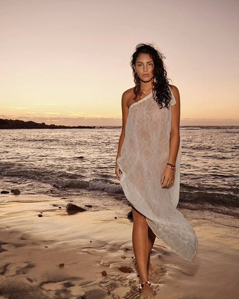 Textured Messy Waves — Beach Hairstyles