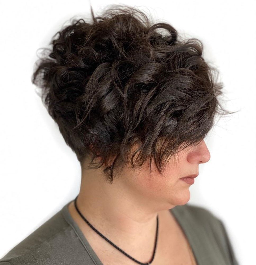 Ear Visual Idea — Hairstyles for Double Chin