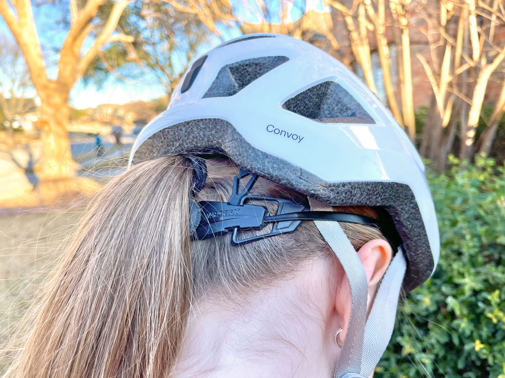 Wavy Blonde Mid-Back Ponytail — Bike Helmet Hairstyles